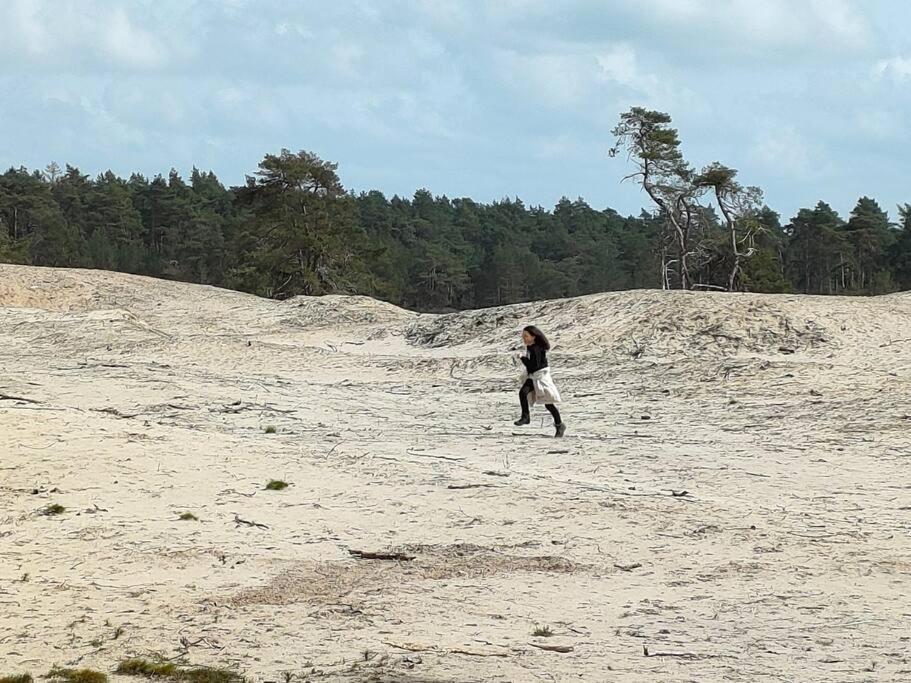 Kindvriendelijke Bungalow In Het Bos Bij Zwemmeer. Vilsteren Экстерьер фото